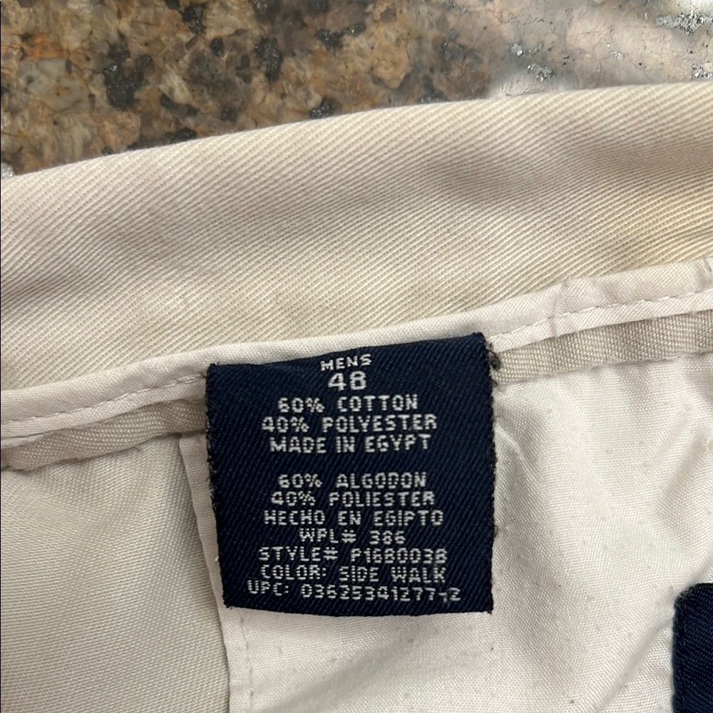 Men's Beige Shorts sz 48 - Picture 6 of 6